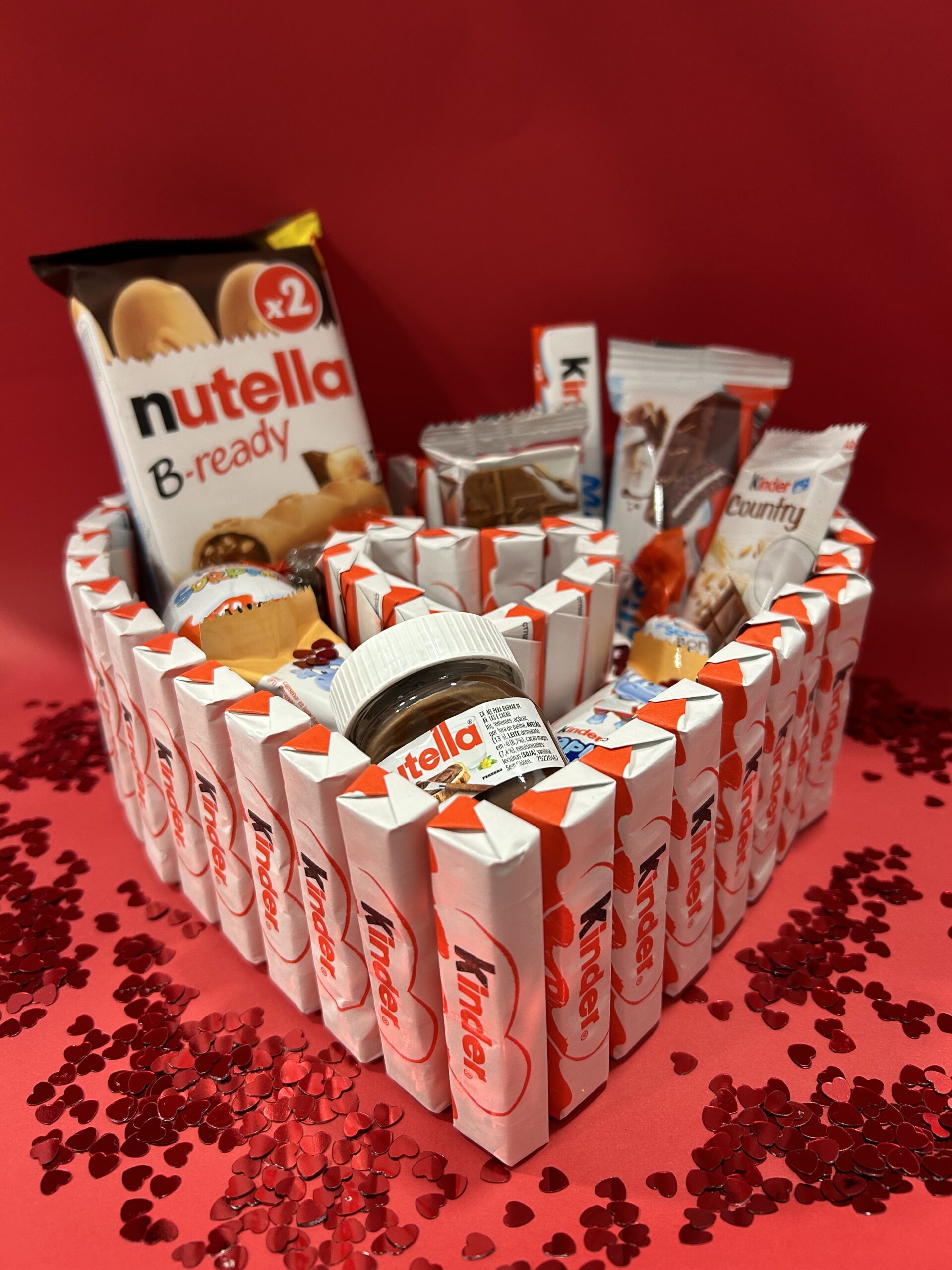 Pastel Corazón Kinder